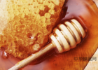 蜂蜜水果茶 蜂蜜加醋的作用 蜂蜜加醋的作用与功效 蜂蜜的价格 牛奶蜂蜜可以一起喝吗