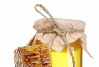 中蜂生产蜂花粉，蜂花粉采集
