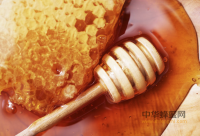 蜂蜜喝起来为什么会有酸味？还能不能吃